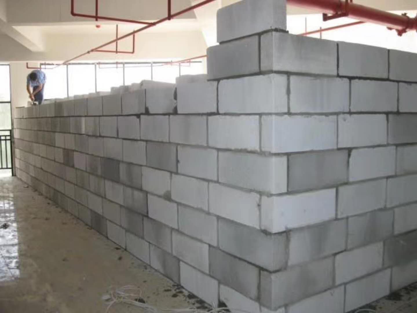 鹰潭蒸压加气混凝土砌块承重墙静力和抗震性能的研究